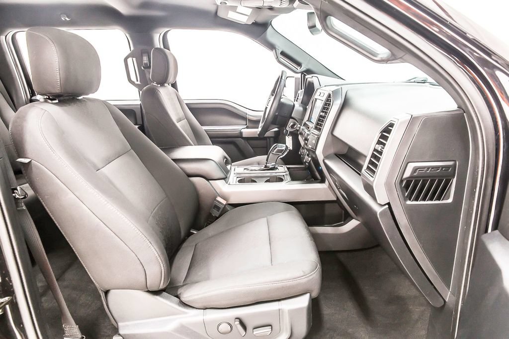 Used 2019 Ford F150 XLT w/ Equipment Group 302A Luxury AWD/4WD image 31