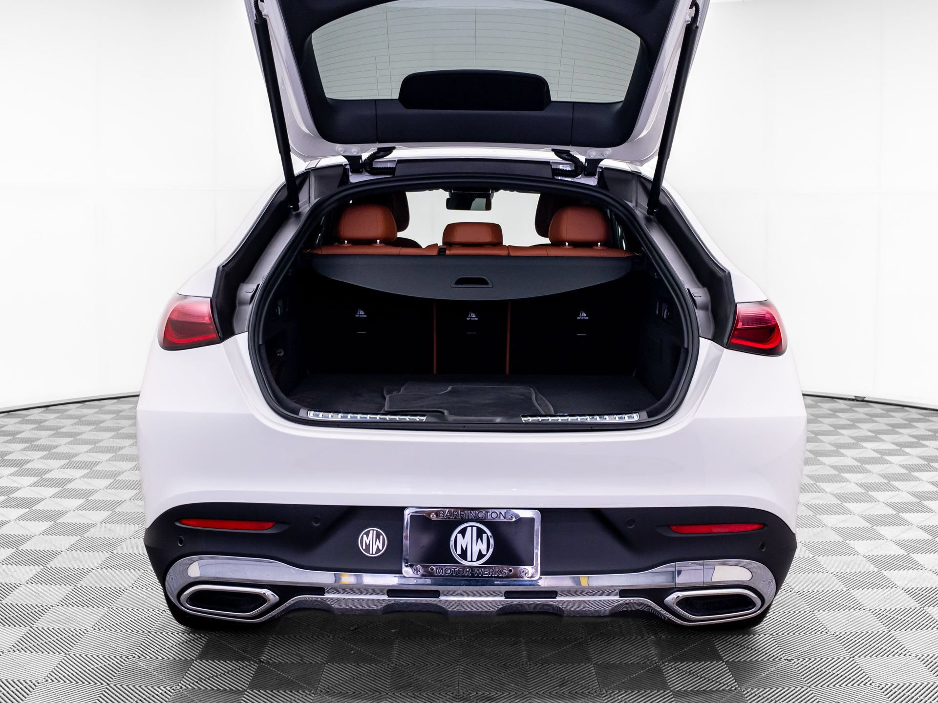 Certified 2025 Mercedes-Benz GLC 300 4MATIC image 34
