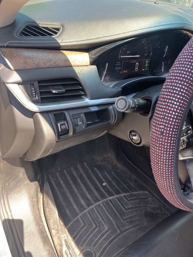 Used 2018 Cadillac XTS Luxury AWD/4WD image 16