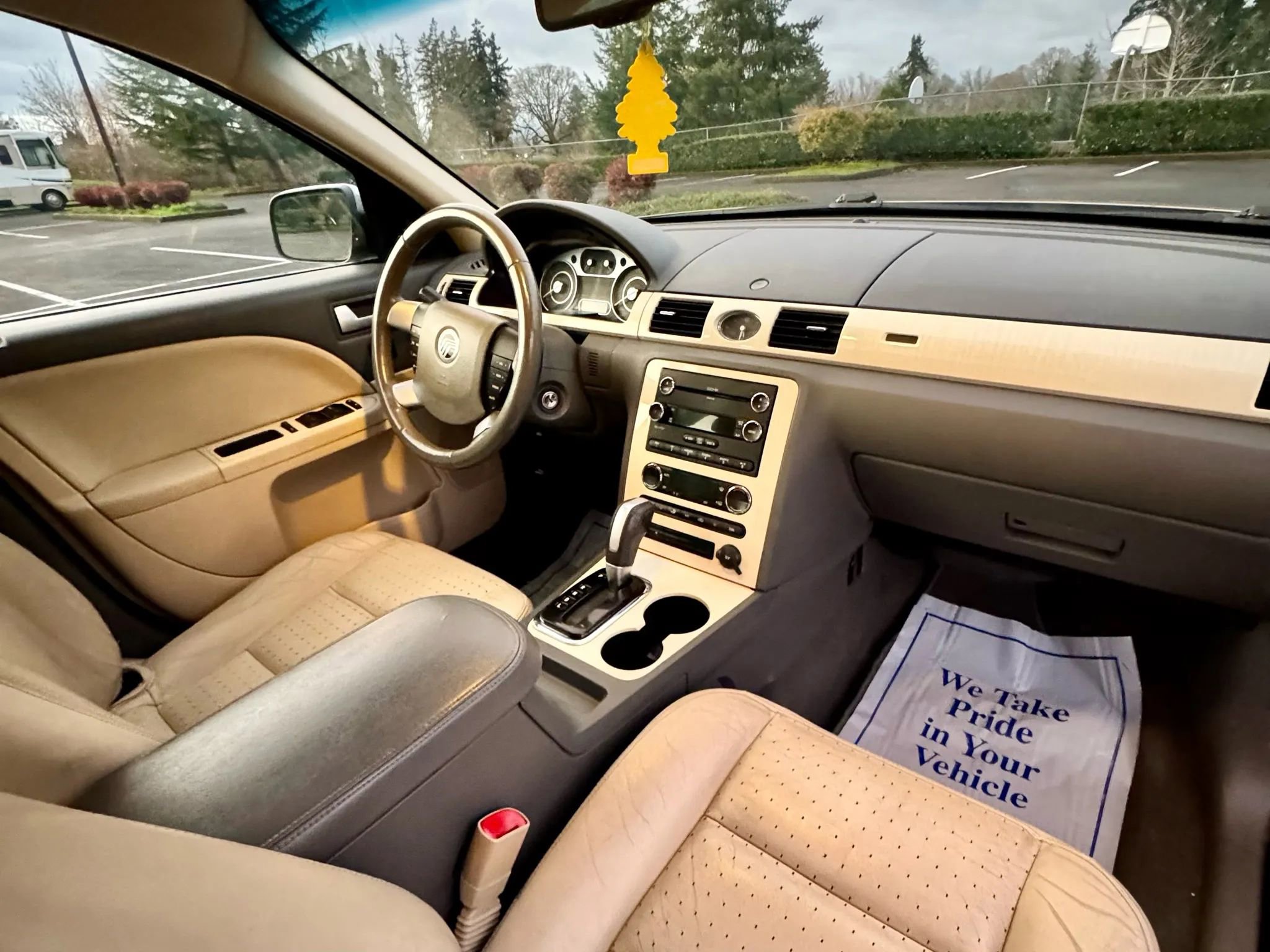Used 2008 Mercury Sable Premier image 6