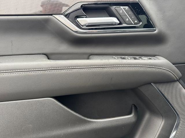 New 2026 GMC Yukon XL Elevation image 19