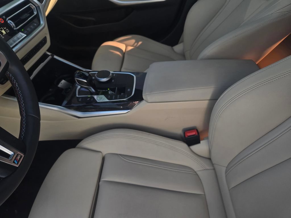 Used 2021 BMW 330i Sedan w/ Driving Assistance Package RWD image 15