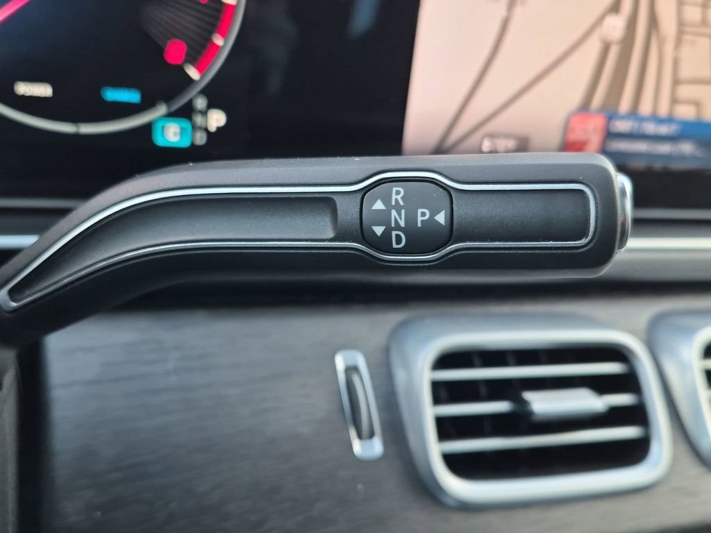 Used 2025 Mercedes-Benz GLE 350 4MATIC image 20