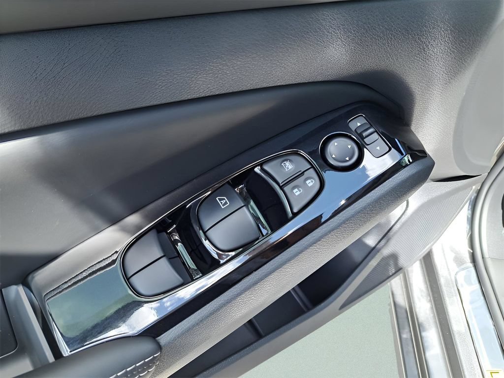 New 2025 Nissan Altima 2.5 SL FWD image 23