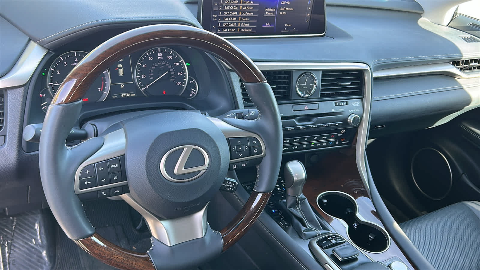 Used 2018 Lexus RX 350 AWD w/ Premium Package image 10