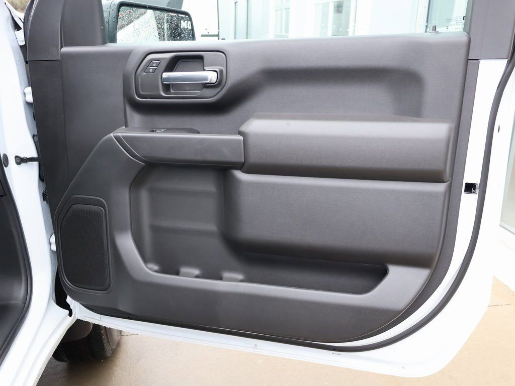 New 2025 GMC Sierra 2500 Pro image 30