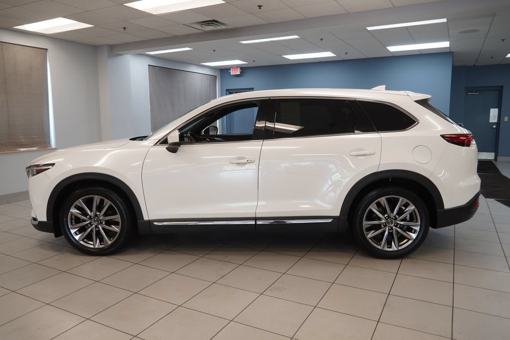Used 2017 MAZDA CX-9 Signature AWD/4WD image 2
