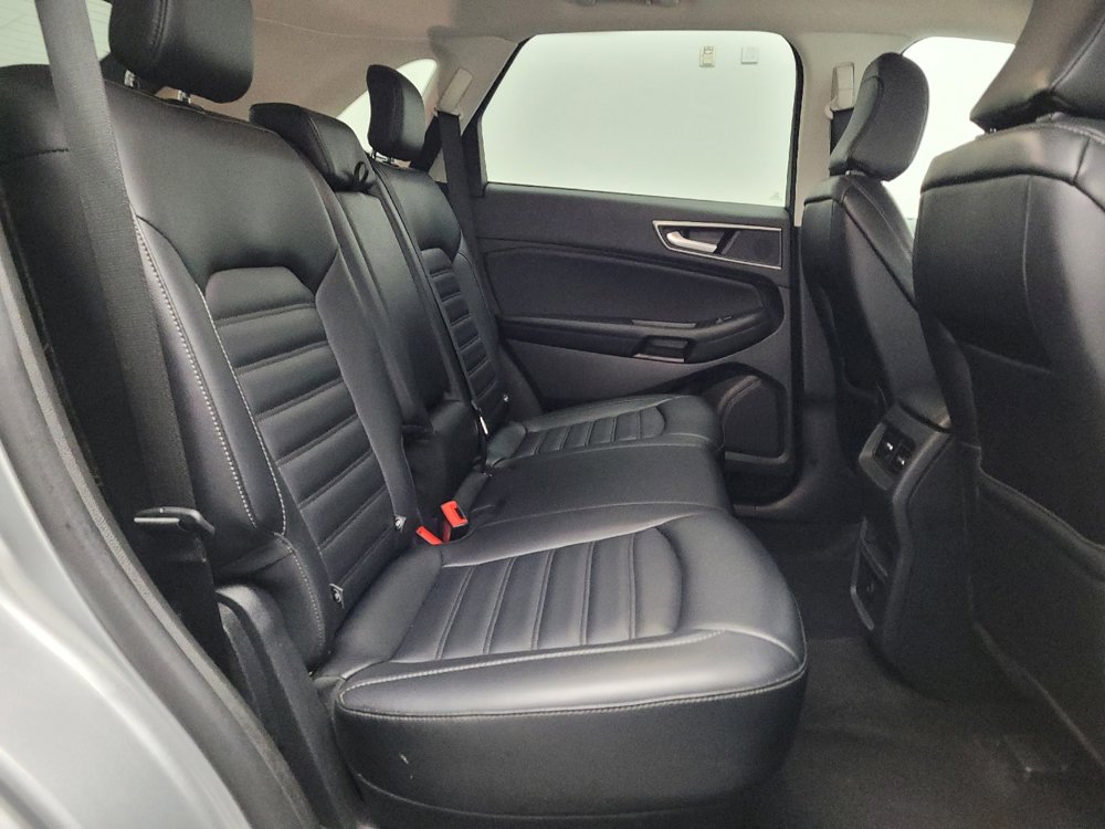 Used 2024 Ford Edge SEL image 19