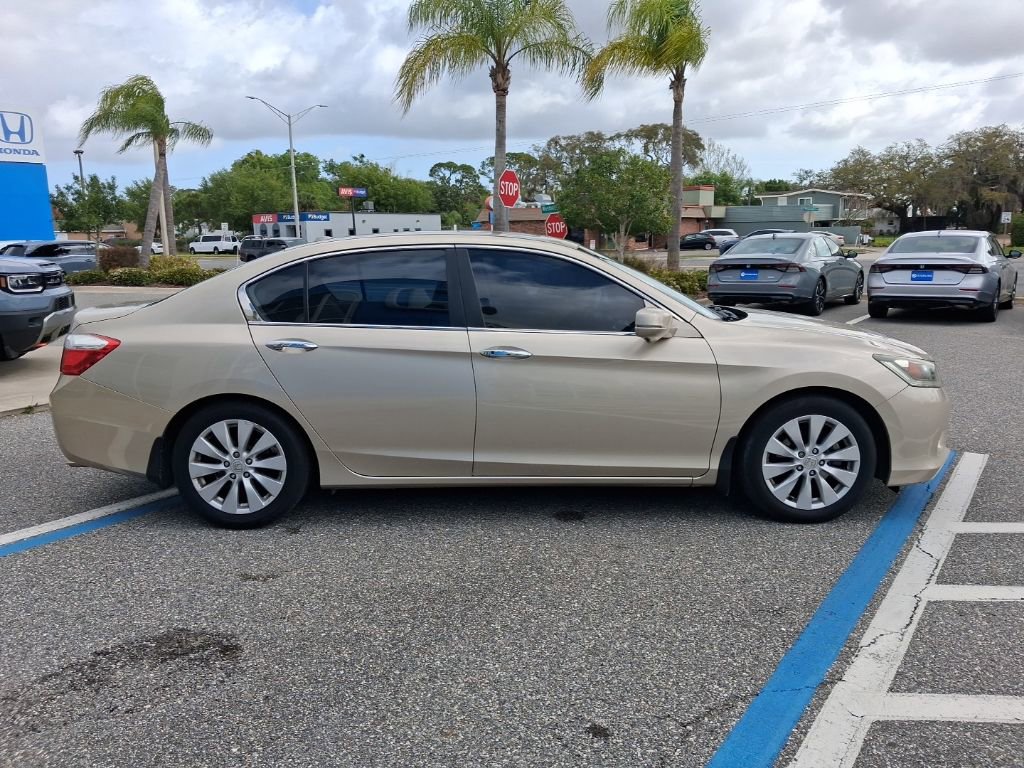 Used 2013 Honda Accord EX-L image 4