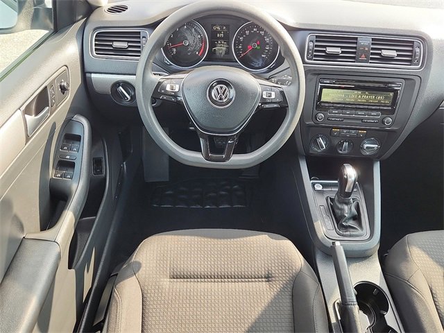 Used 2015 Volkswagen Jetta SE image 7