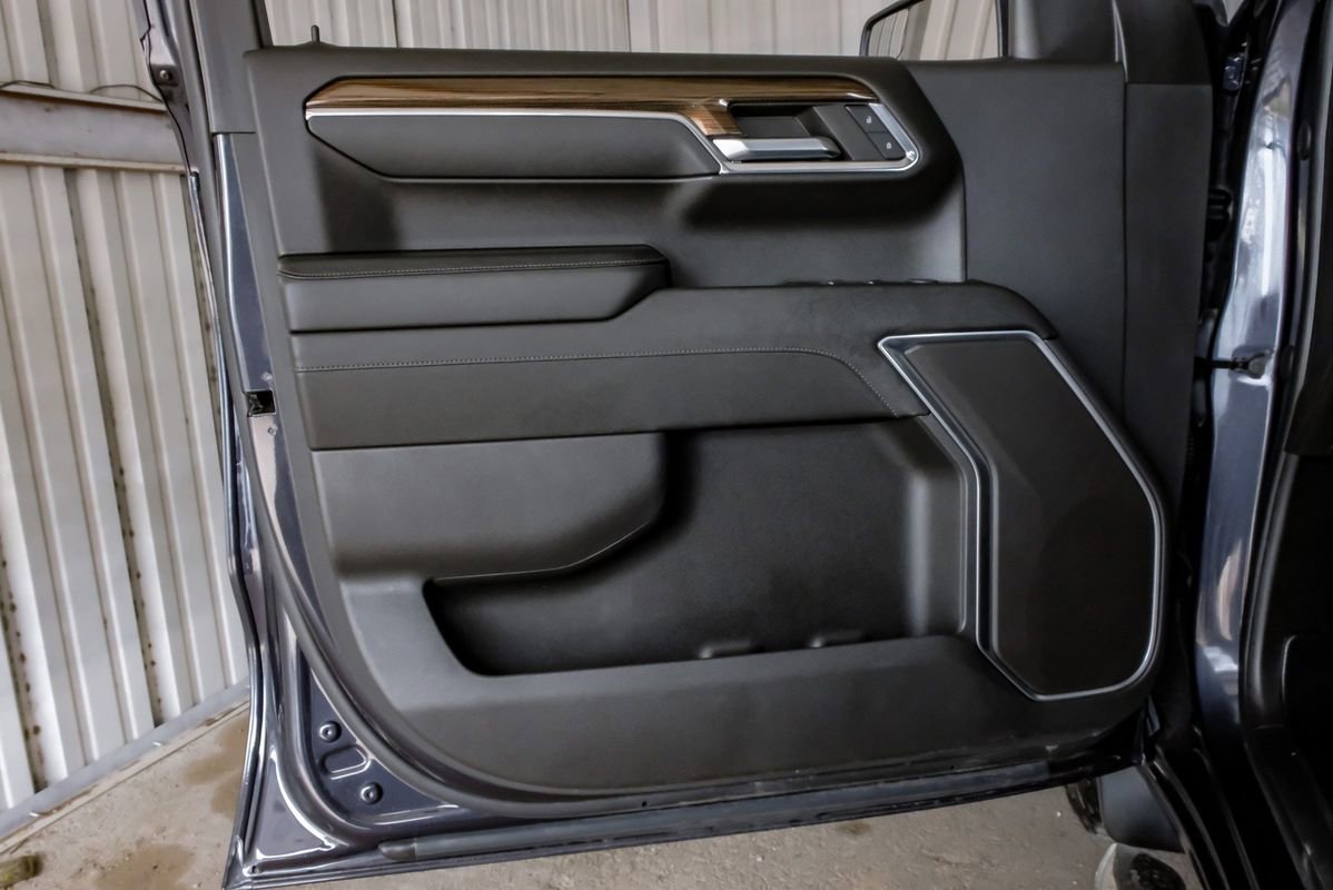 Used 2024 Chevrolet Silverado 1500 LT w/ Z71 Off-Road Package image 43