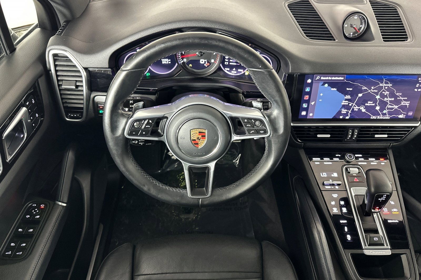 Used 2023 Porsche Cayenne S image 13