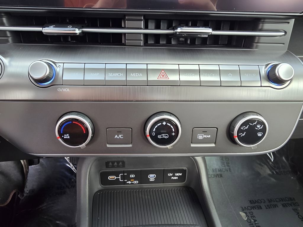 New 2026 Hyundai Kona SE image 21