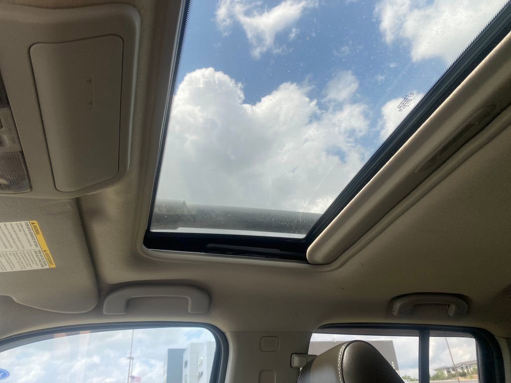 Used 2019 Nissan Frontier PRO-4X w/ Pro-4x Luxury Package AWD/4WD image 13