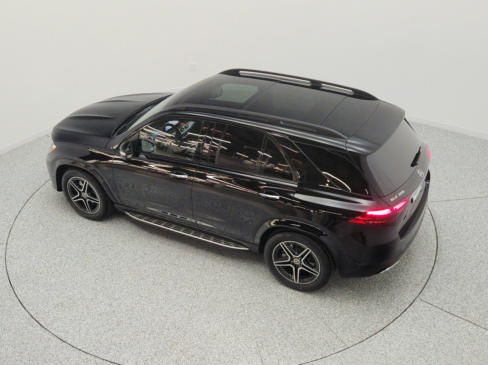 Used 2025 Mercedes-Benz GLE 350 4MATIC image 30