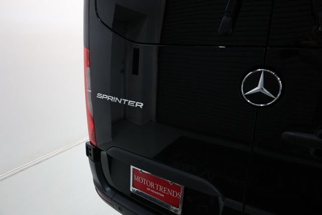 Used 2022 Mercedes-Benz Sprinter 2500 image 53
