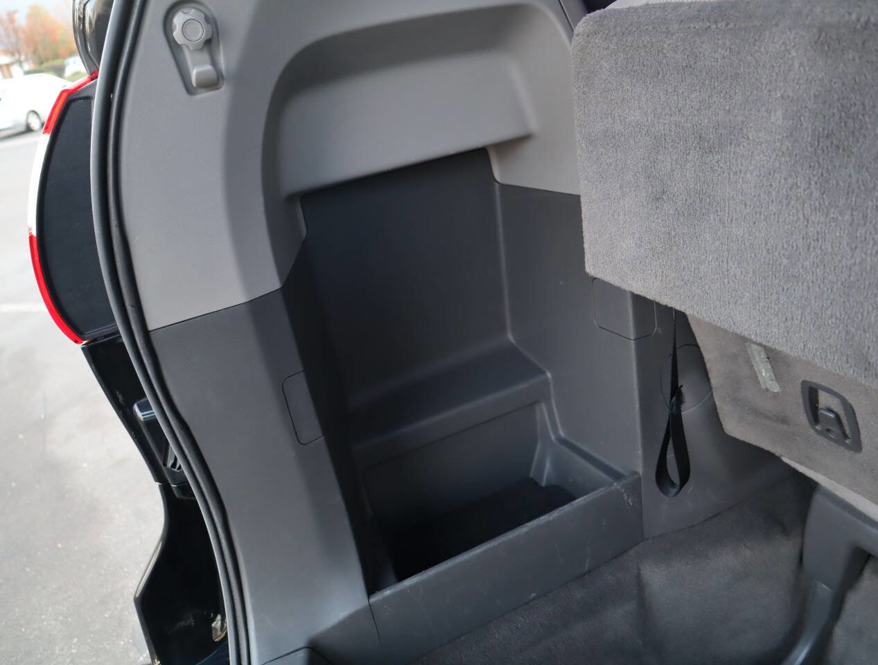 Used 2015 Toyota Sienna L image 31