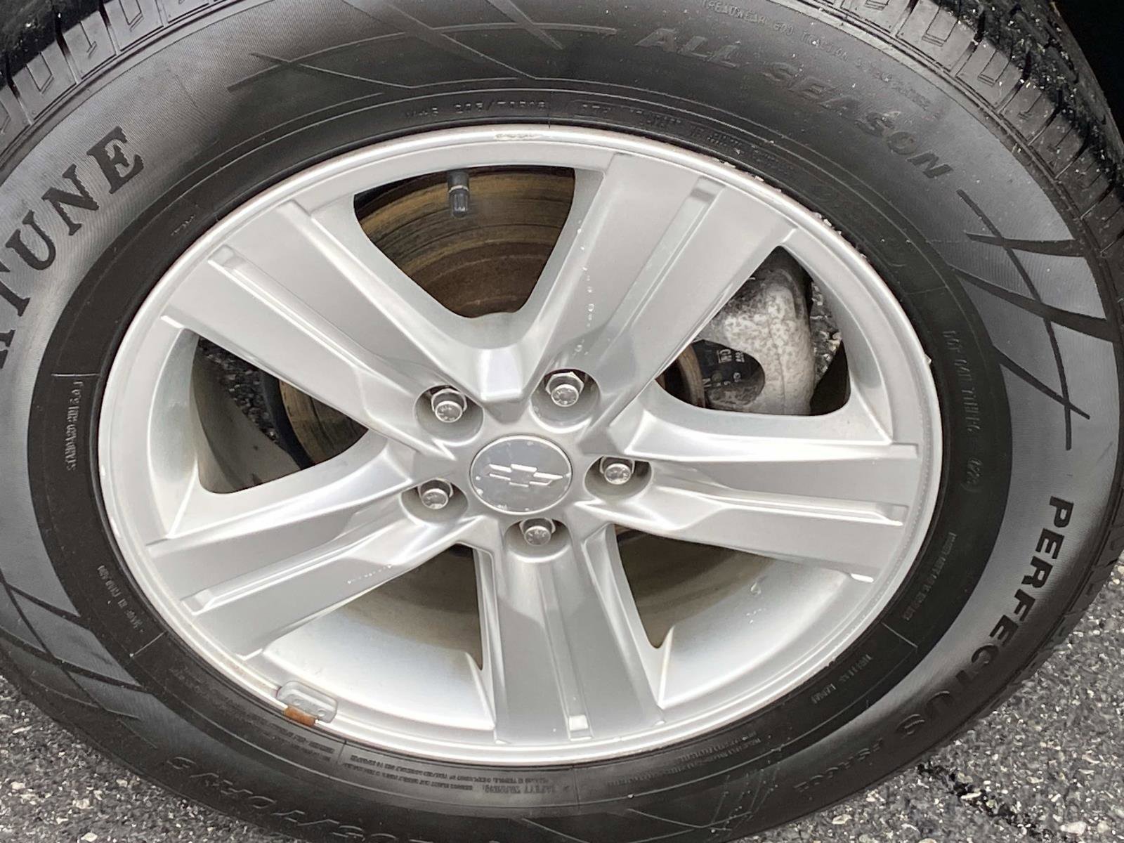 Used 2019 Chevrolet Trax LS image 23