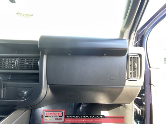 New 2025 Chevrolet Express 3500 w/ Driver Convenience Package image 26