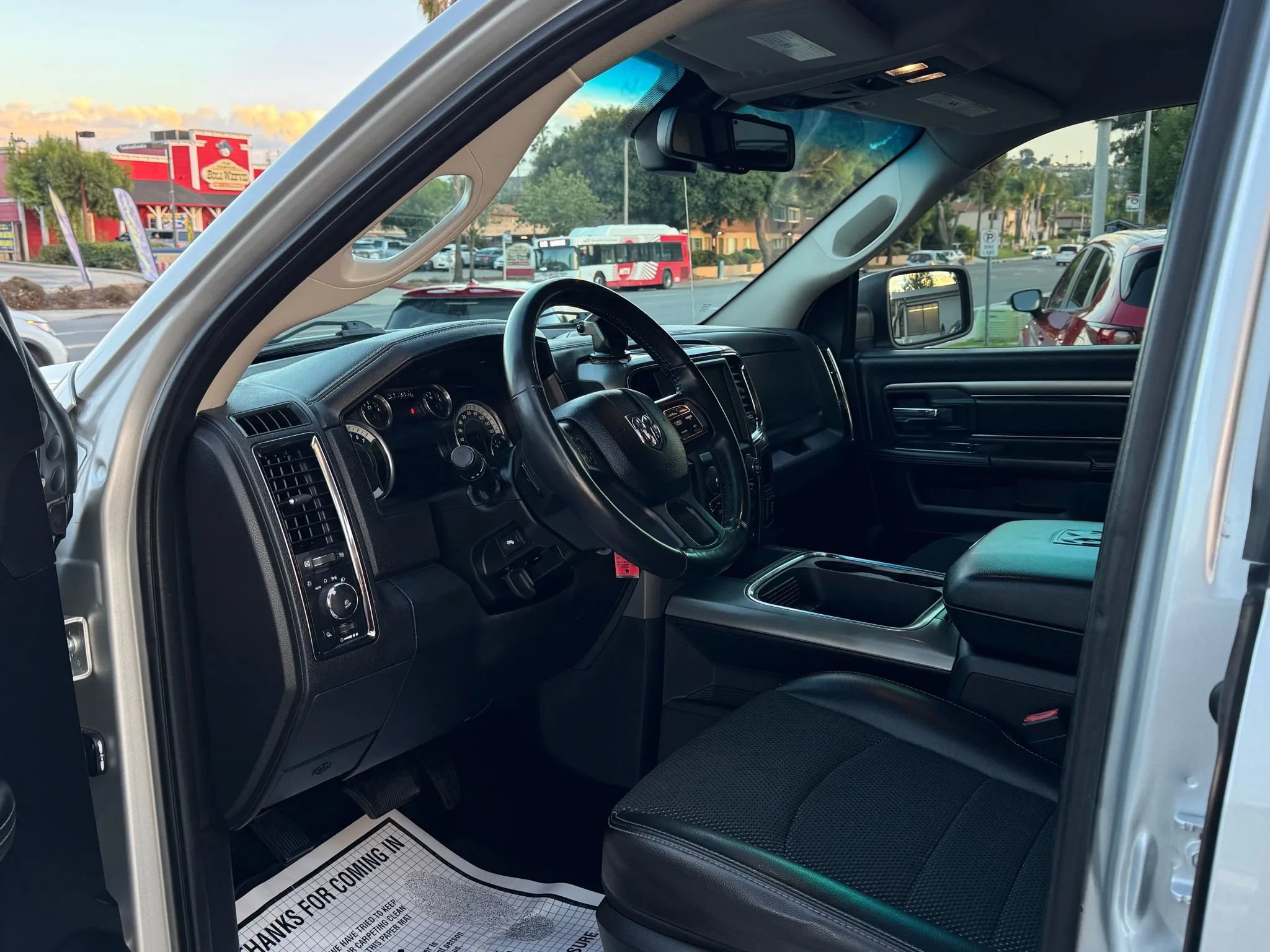 Used 2016 RAM 1500 Sport RWD image 9