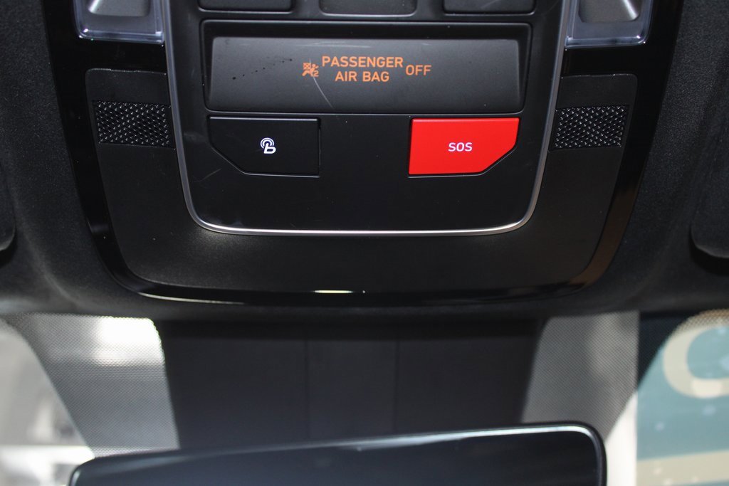 Used 2023 Hyundai Santa Fe Calligraphy image 39