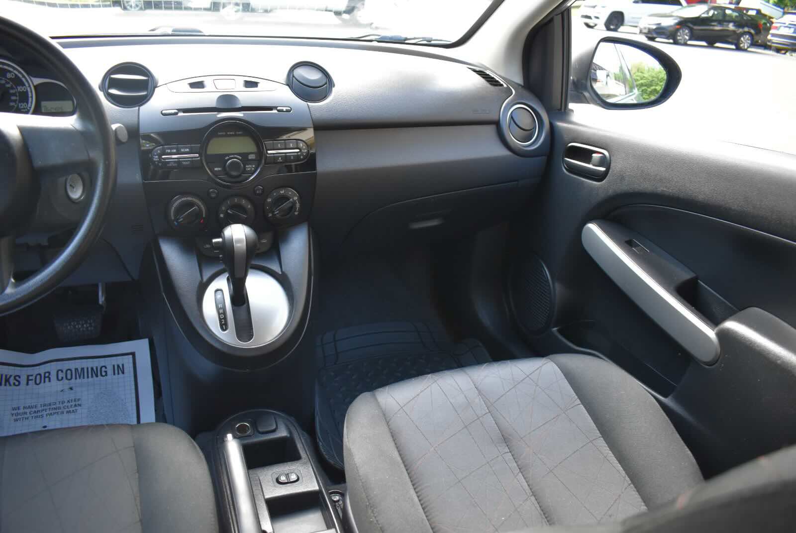 Used 2013 MAZDA MAZDA2 Sport FWD image 15