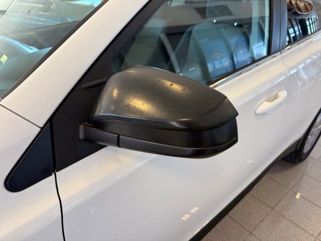 Used 2015 Toyota RAV4 LE AWD/4WD image 12