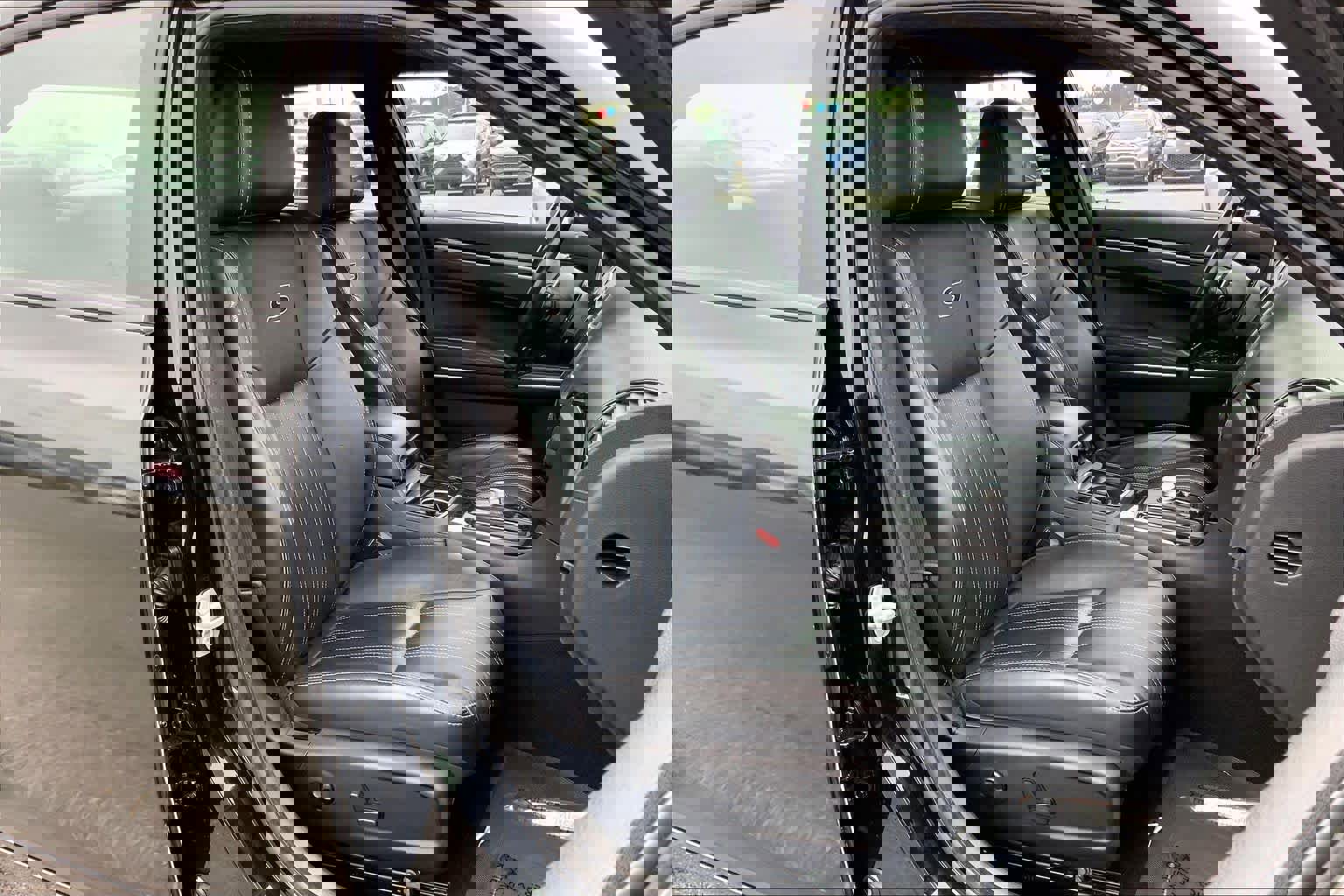 Used 2021 Chrysler 300 S image 8