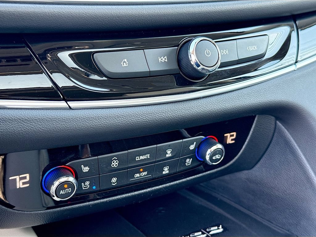 Used 2024 Buick Enclave Avenir w/ Trailering Package, 5000 lbs. FWD image 16