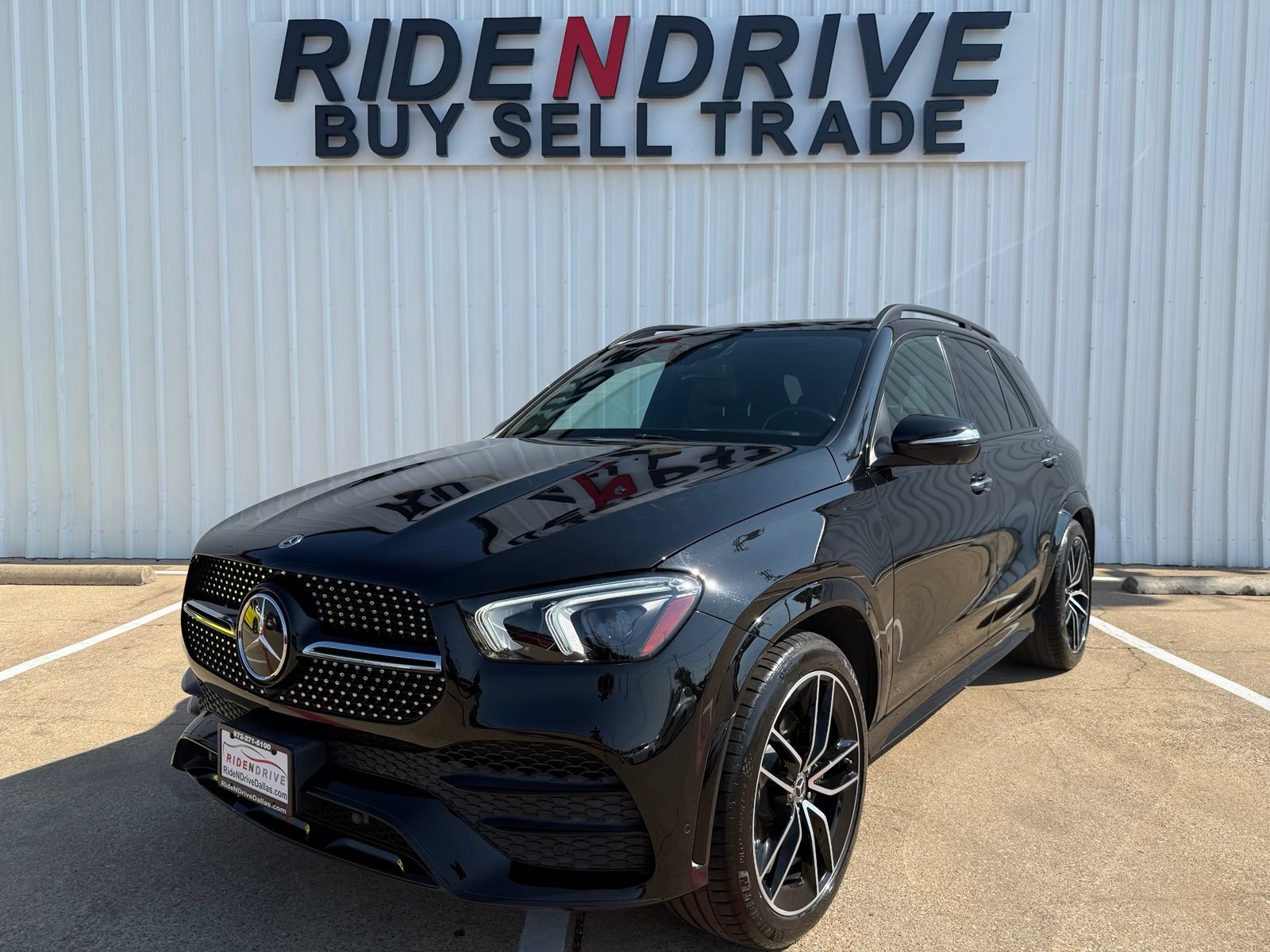 Used 2022 Mercedes-Benz GLE 580 4MATIC image 1