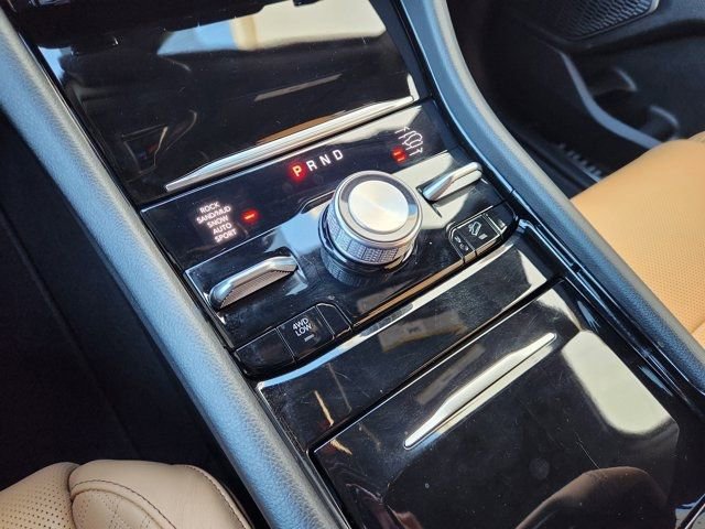 Used 2025 Jeep Grand Cherokee Summit image 24