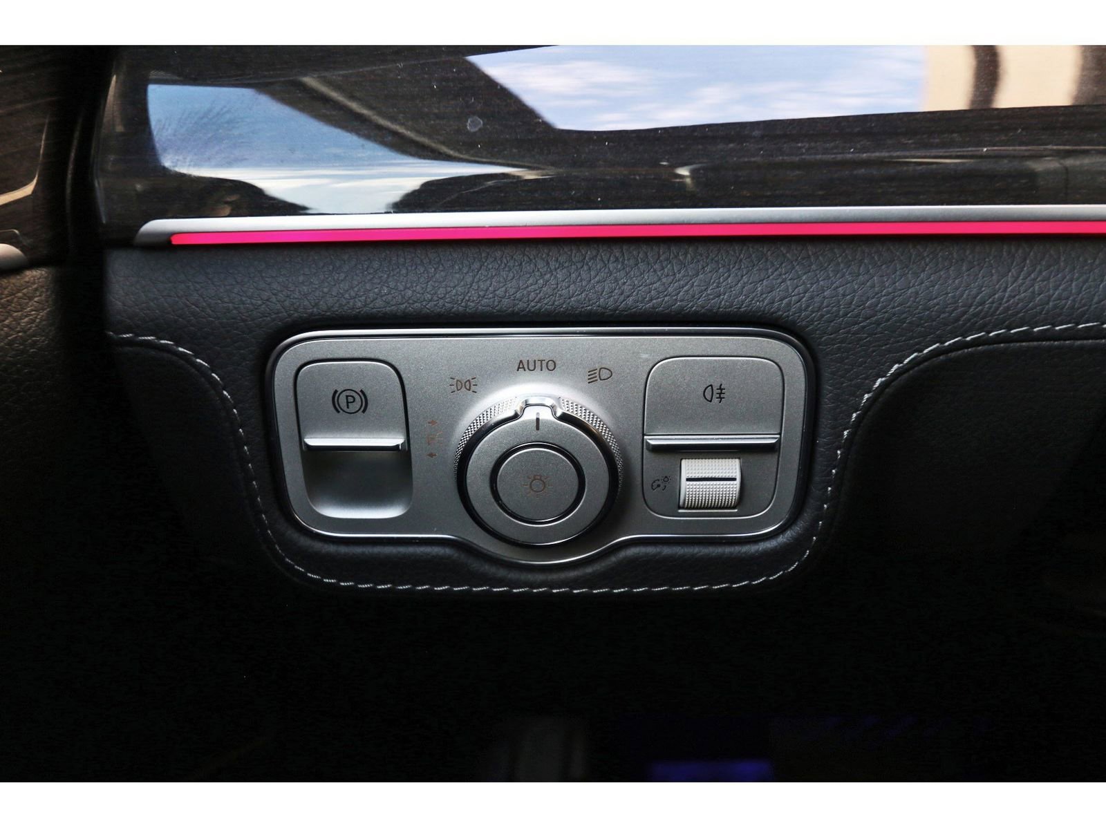 Used 2020 Mercedes-Benz GLE 350 4MATIC image 21