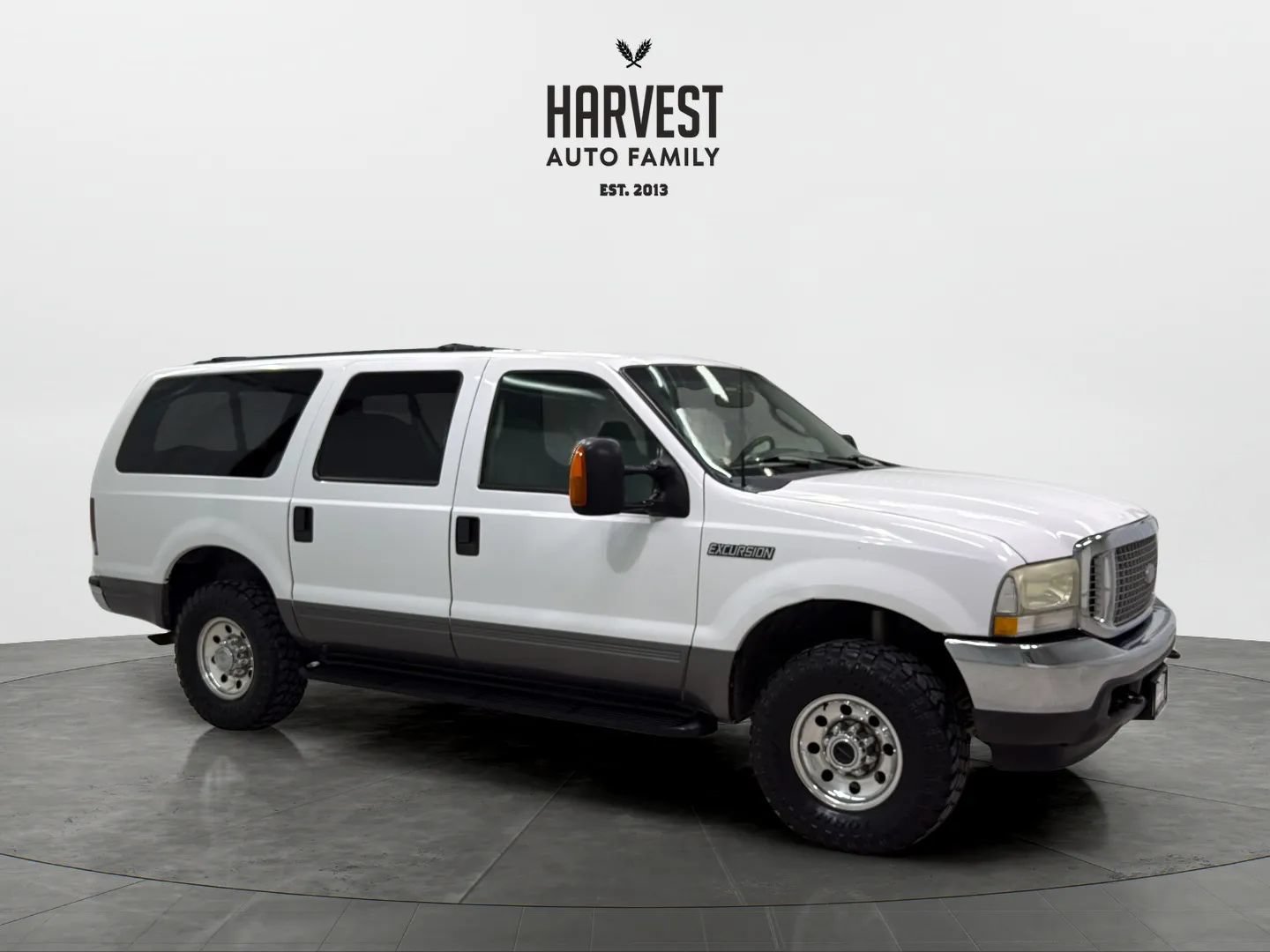 Used 2003 Ford Excursion XLT AWD/4WD image 9