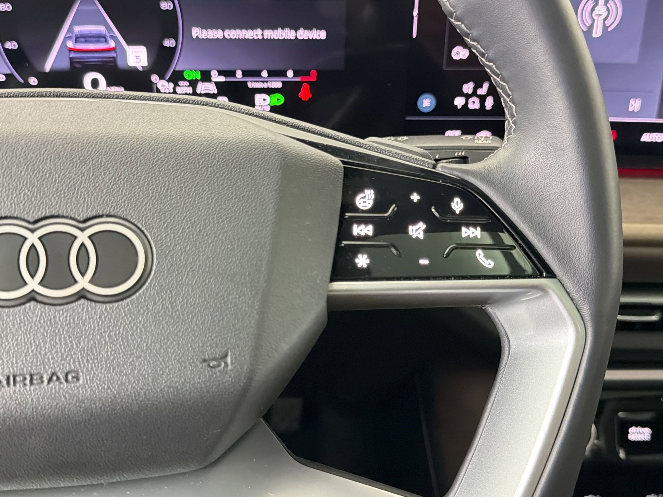 Certified 2025 Audi Q5 Premium w/ Convenience Package image 28