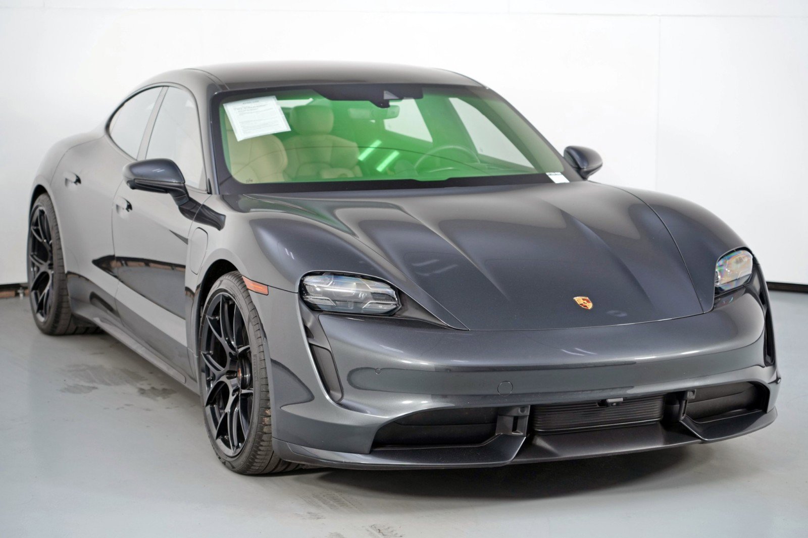 Used 2020 Porsche Taycan Turbo image 55