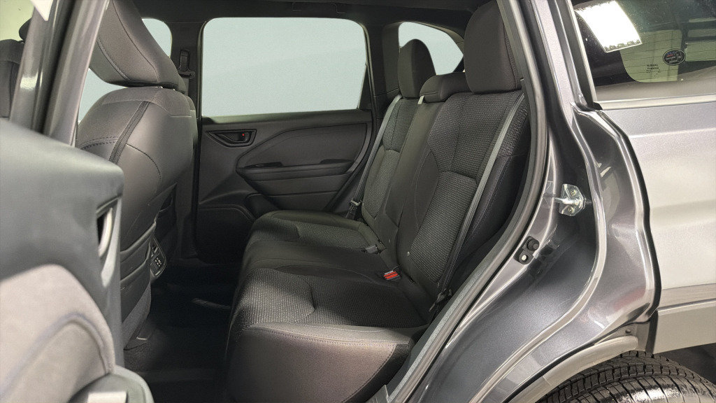 Used 2026 Subaru Forester Premium AWD/4WD image 33