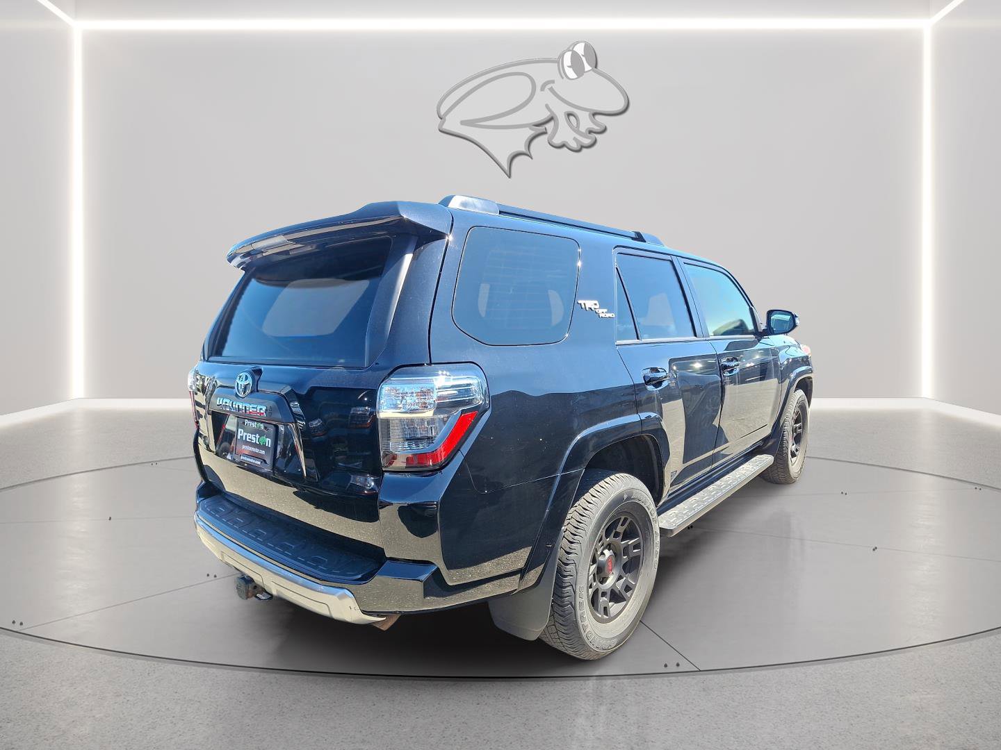Used 2023 Toyota 4Runner TRD Off-Road Premium w/ Off Road Premium Plus Package image 17
