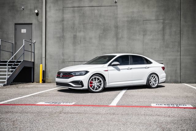 Used 2020 Volkswagen Jetta GLI FWD image 40