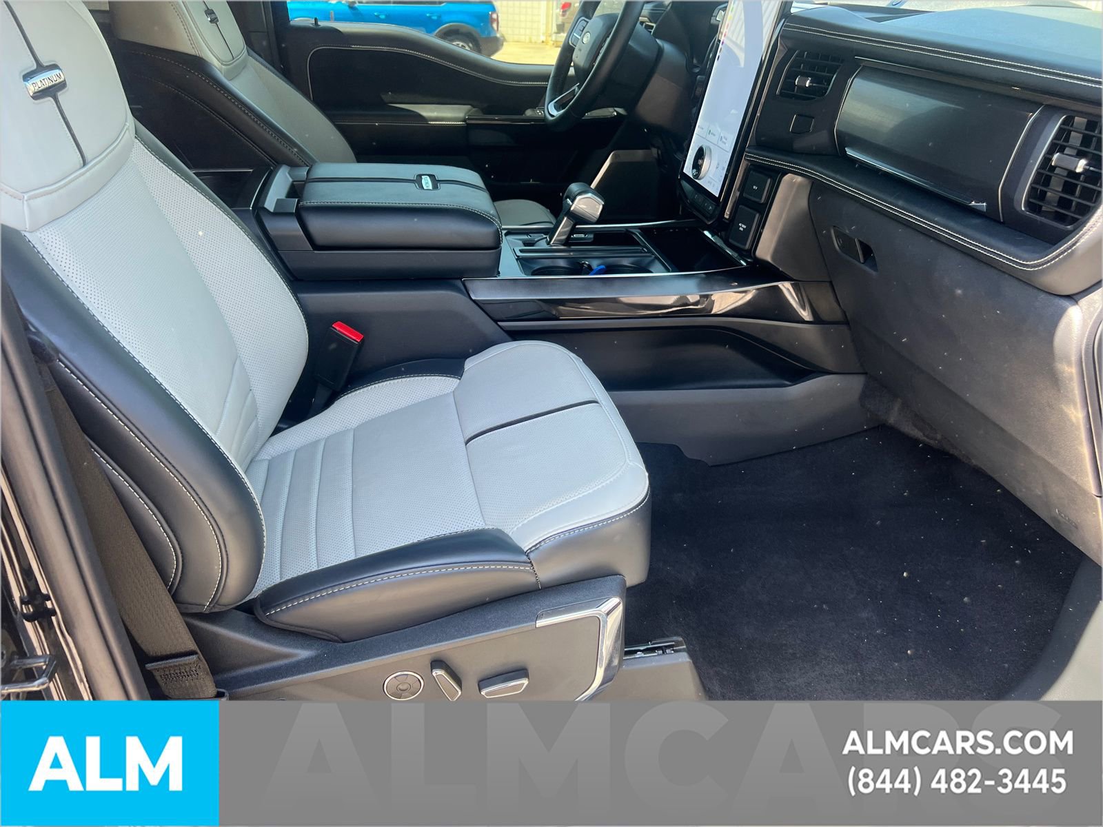 Used 2024 Ford F150 Lightning Platinum AWD/4WD image 15