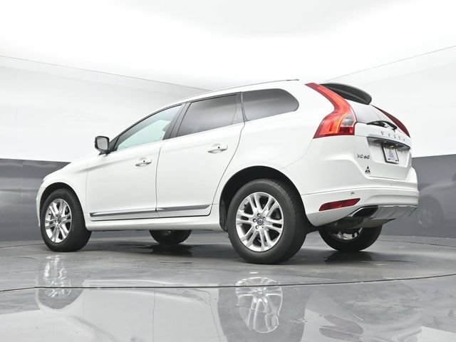 Used 2015 Volvo XC60 T5 Platinum w/ Climate Package FWD image 14