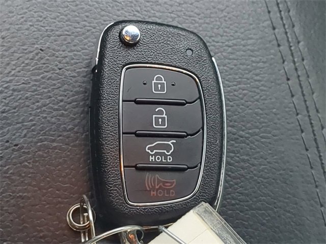 Used 2017 Hyundai Santa Fe Sport image 25