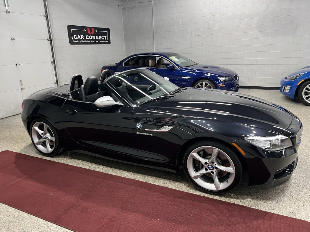Used 2015 BMW Z4 sDrive35is image 11