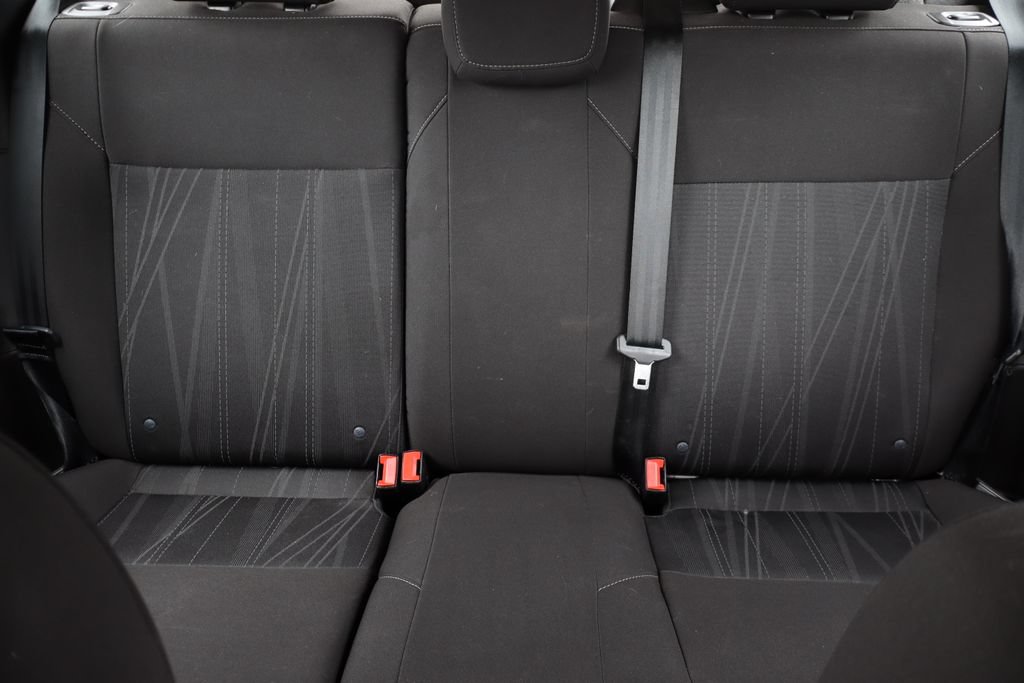 Used 2018 Ford Focus SE FWD image 29