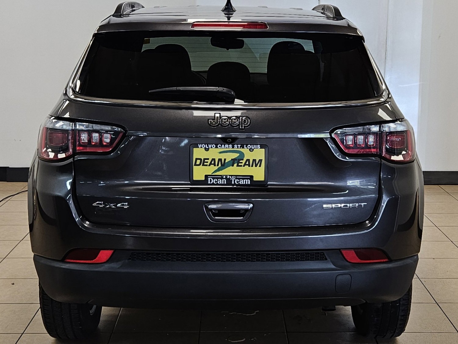 Used 2019 Jeep Compass Sport w/ Cold Weather Group image 7