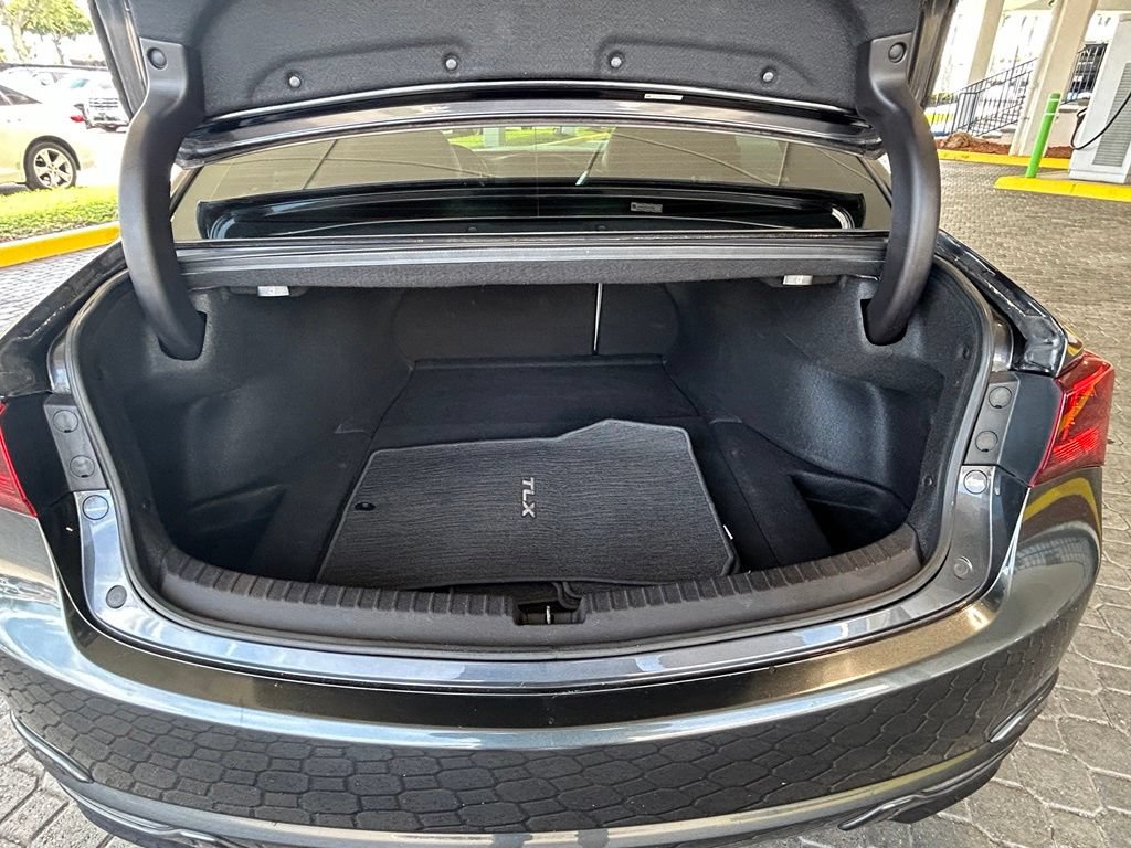 Used 2015 Acura TLX w/ Technology Package FWD image 30