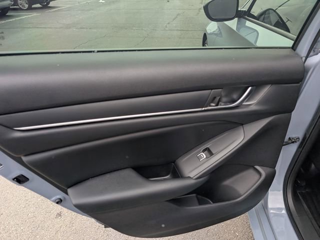 Used 2021 Honda Accord Sport image 10