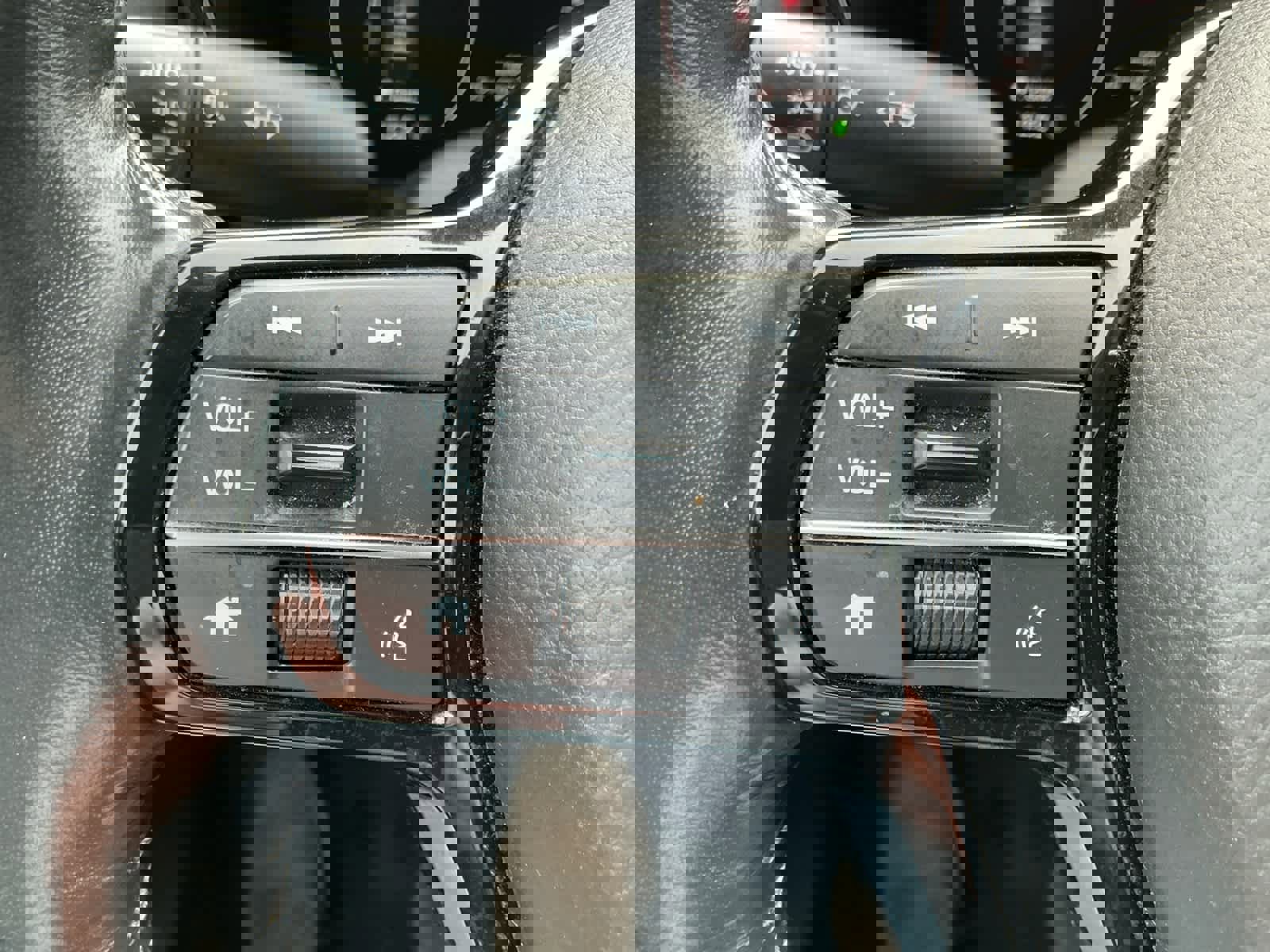 Used 2023 Honda CR-V EX-L image 16