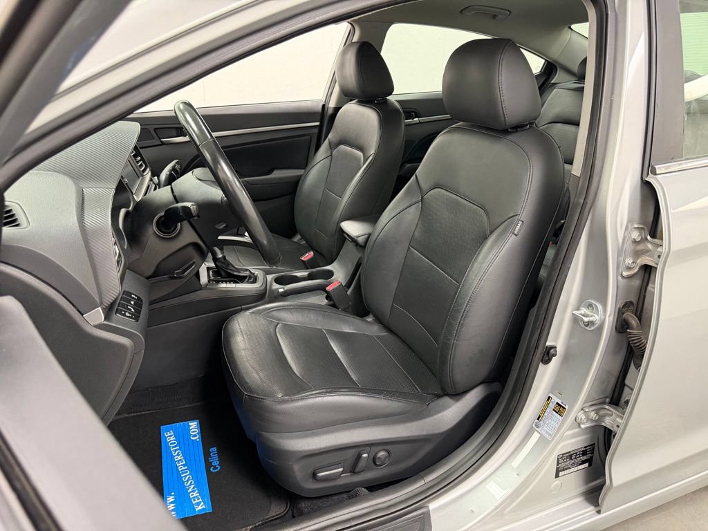 Used 2020 Hyundai Elantra Limited w/ Cargo Package (C1) FWD image 18