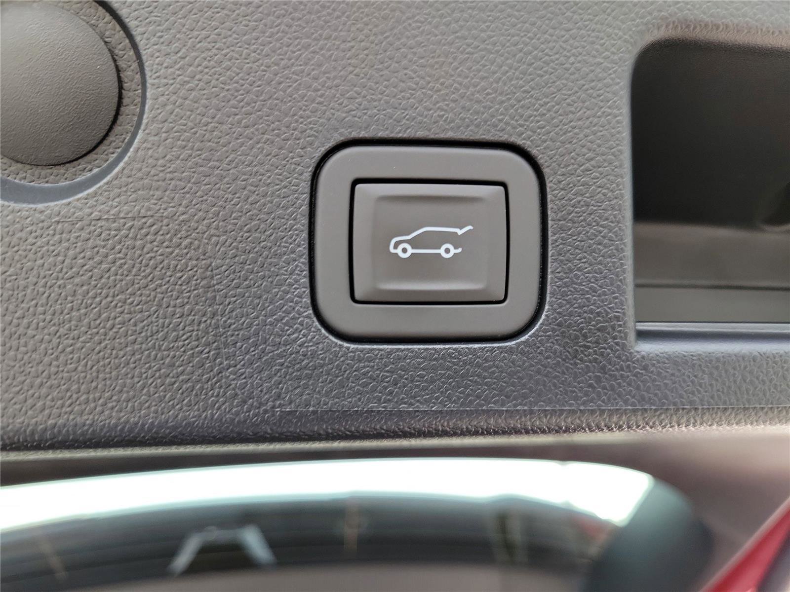 New 2026 GMC Terrain AT4 AWD/4WD image 10