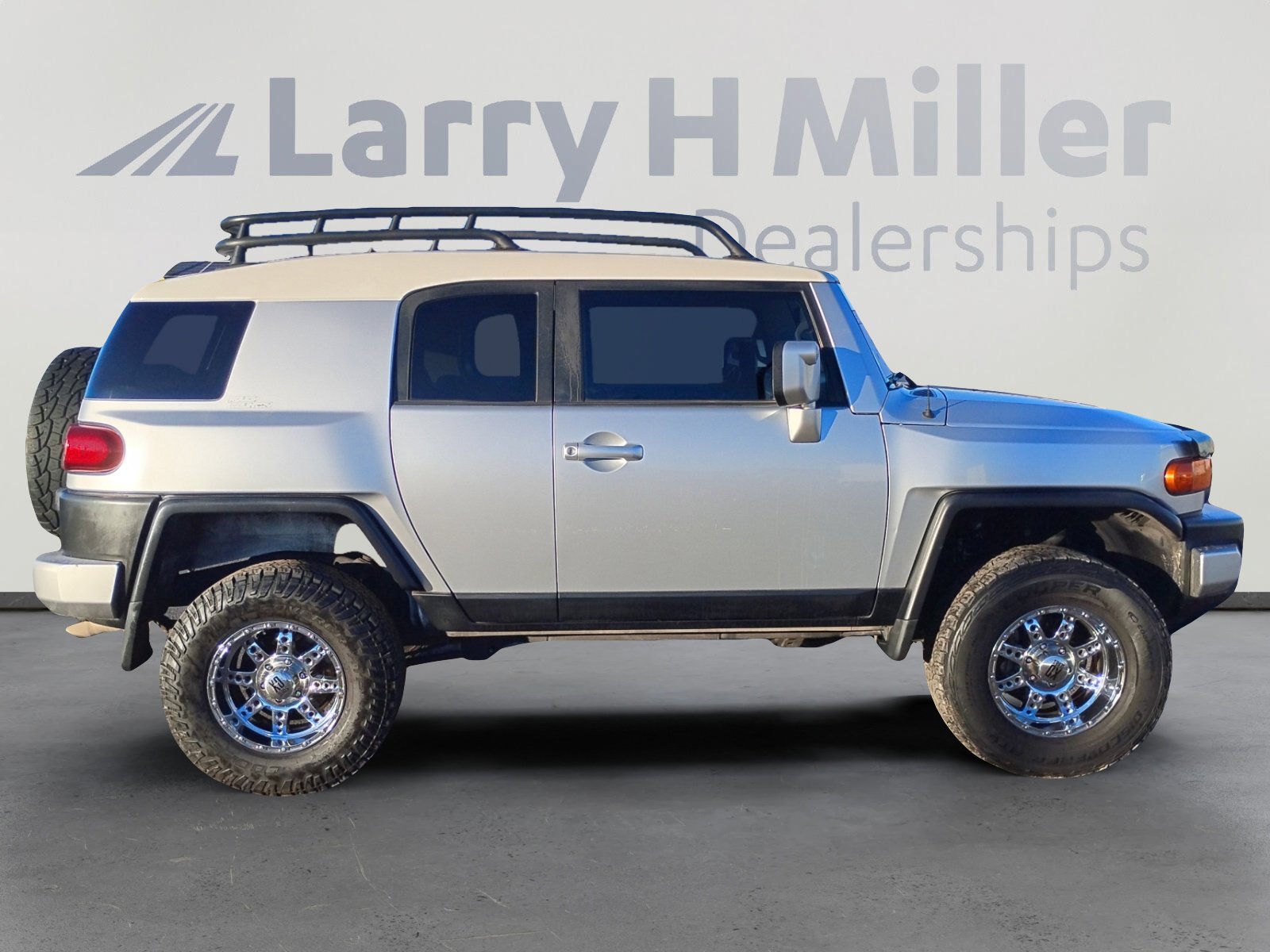 Used 2007 Toyota FJ Cruiser 4WD image 6